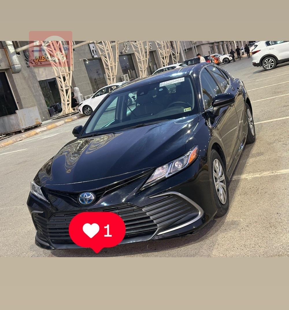 تۆیۆتا کامری